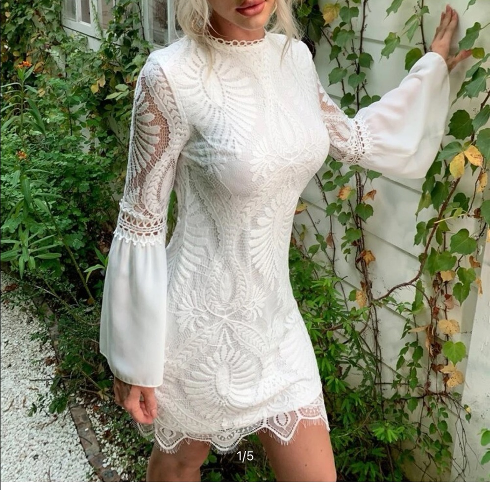 Size M Emily Bazar NWT dress